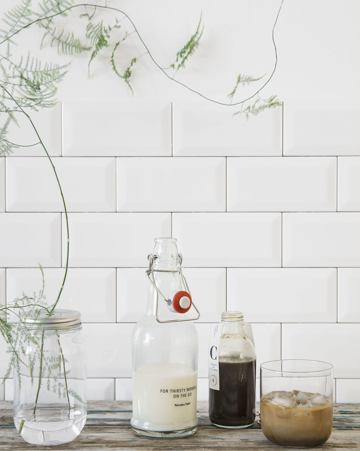 Bottle with patent plug - Clear