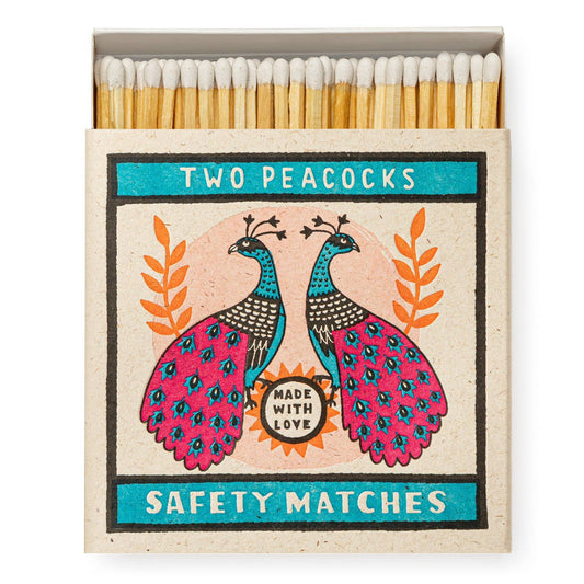 Two Peacocks | Quadrado - Jogos de Segurança