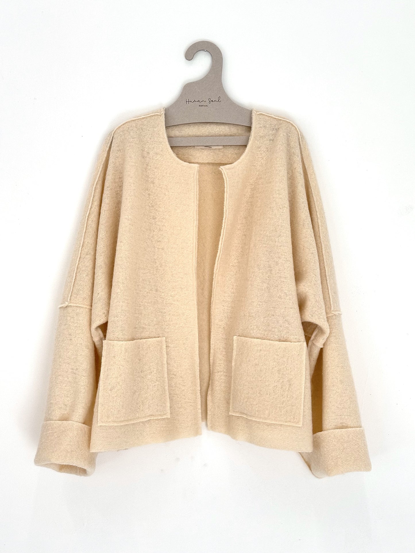 Coat - 19h00 | Human Soul |