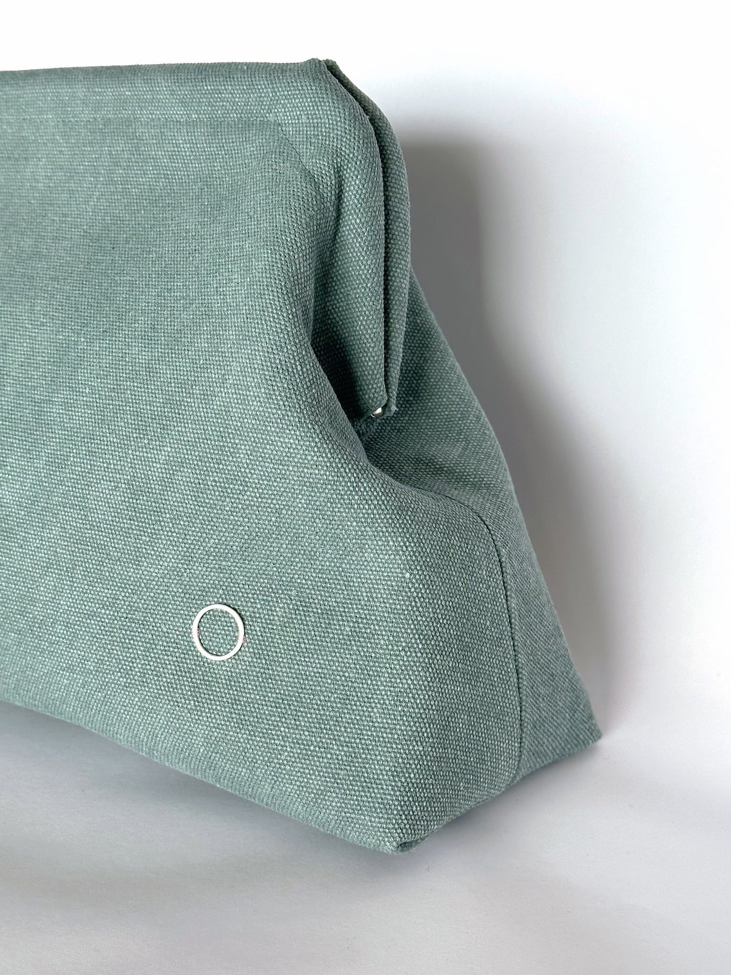 10h moon time - clutch